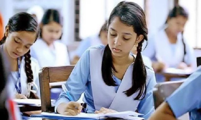 এইচএসসি পরীক্ষার ফরম পূরণ ১৬-২৫ এপ্রিল
